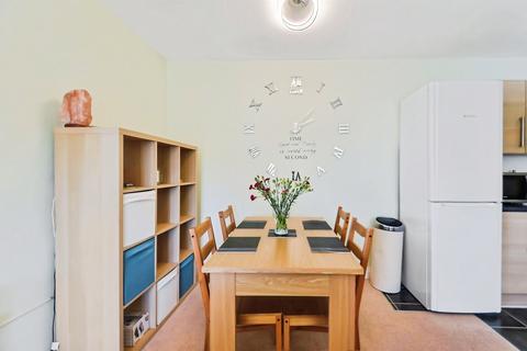 2 bedroom apartment for sale, Stilton Close, Aylesbury