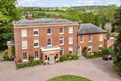 3 bedroom apartment for sale, Flat 6, Hawford House, Ombersley Road, Hawford, Worcester.  WR3 7SQ