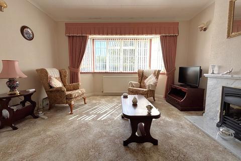 3 bedroom semi-detached house for sale, Bedford Road, Letchworth Garden City, SG6