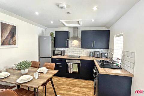 1 bedroom apartment to rent, Bridge Street, Newport,