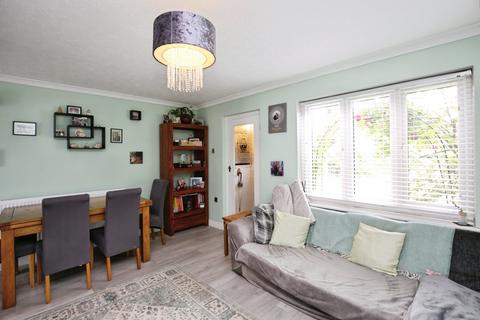 3 bedroom semi-detached house for sale, Oxlease, Witney OX28