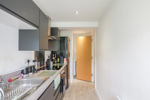2 bedroom flat for sale, Wheatley Court, Halifax HX2