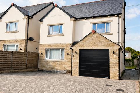 5 bedroom detached house for sale, Moorview Villas, Westfield Lane