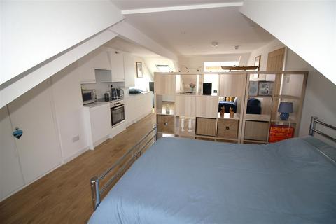 1 bedroom apartment for sale, 14 Lower Fore St, Saltash