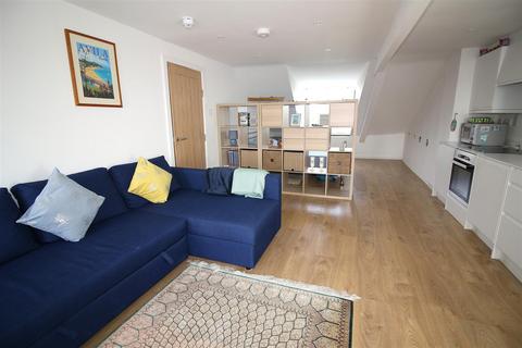 1 bedroom apartment for sale, 14 Lower Fore St, Saltash