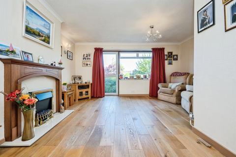 4 bedroom semi-detached bungalow for sale, The Cedars, Wendover, Aylesbury