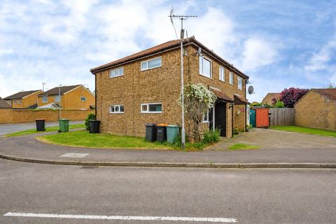 1 bedroom semi-detached house for sale, Rosedale, Houghton Regis, Dunstable, Bedfordshire, LU5