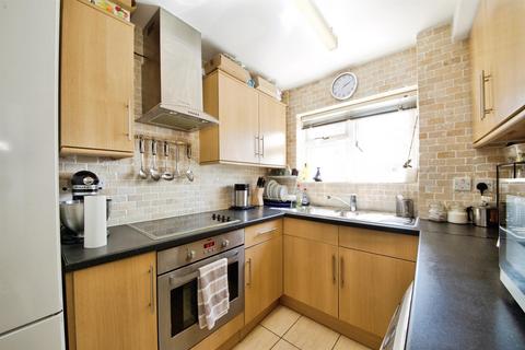 3 bedroom terraced house for sale, Wilmington Gardens, Barking
