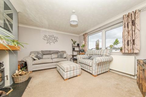 undefined, Columbine Gardens, Walton On The Naze
