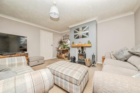 undefined, Columbine Gardens, Walton On The Naze