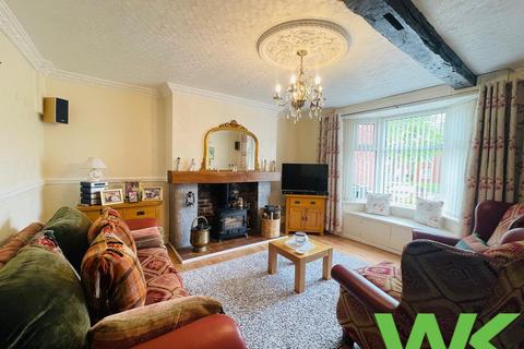 4 bedroom semi-detached house for sale, Vicarage Road, West Bromwich, B71