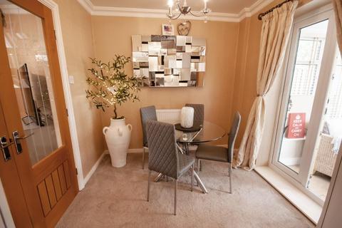 3 bedroom semi-detached house for sale, Haseley Close, Manchester M26