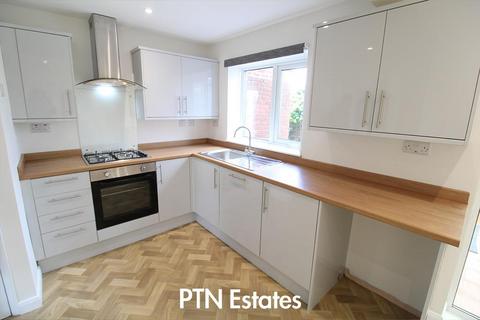 3 bedroom house to rent, Kendall Rise, Kingswinford