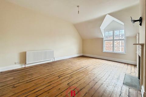 2 bedroom flat for sale, High Street, Melton Mowbray LE13