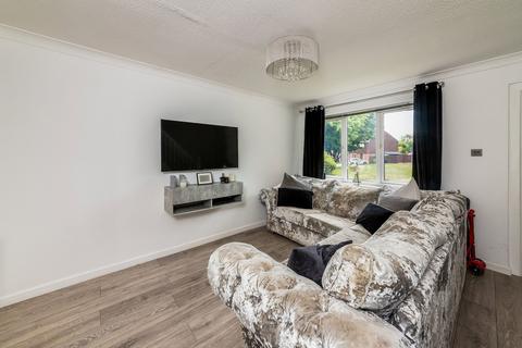 2 bedroom terraced house for sale, Winchelsea Close, Banbury OX16 1XQ