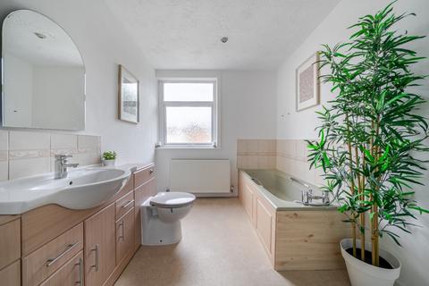 2 bedroom terraced house for sale, Samuel Road, Hampshire PO1