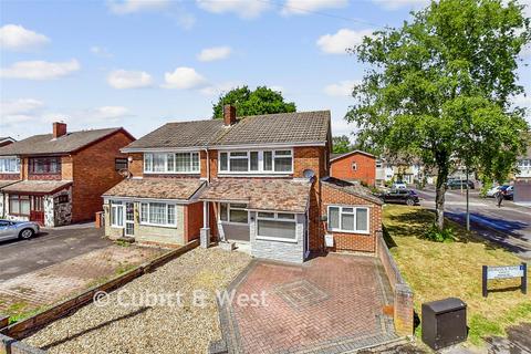 3 bedroom semi-detached house for sale, Albretia Avenue, Waterlooville PO8
