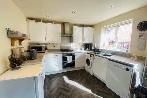 3 bedroom house to rent, Levett Grange, Rugeley, WS15