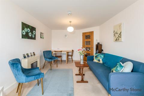 1 bedroom apartment for sale, Abbotsmead Place, Caversham, Reading