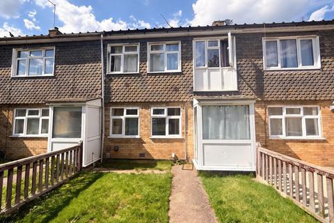 3 bedroom terraced house to rent, Tansor Garth, Westwood, Peterborough, PE3 7DL