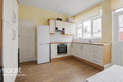 3 bedroom semi-detached house for sale, Lancaster Gardens, Southend-on-sea