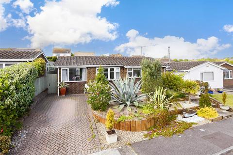 2 bedroom detached bungalow for sale, Seacroft Road, Broadstairs CT10