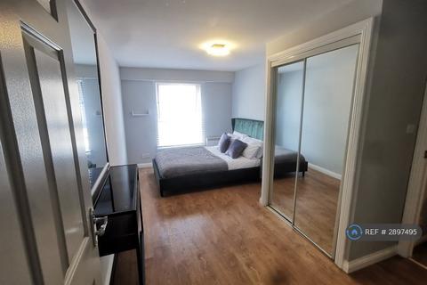 undefined, Wallace Street, Glasgow, G5