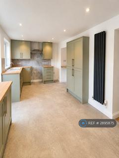 4 bedroom semi-detached house to rent, Fore St, Exeter, EX1