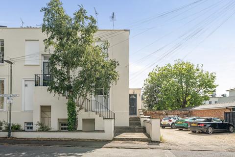 Apartment - Suffolk Road, Gloucestershire GL50
