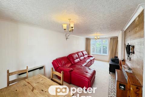 3 bedroom property to rent, Moore Crescent, NEWPORT, NP19