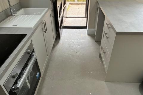 1 bedroom apartment to rent, Winchester Road, Southampton, SO16