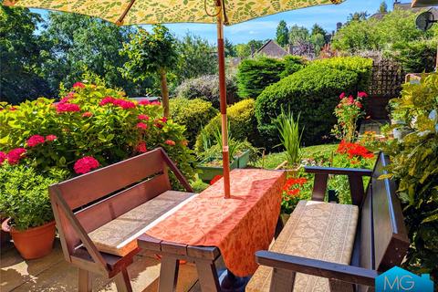 2 bedroom maisonette for sale, Willow Lodge, 61 Lyonsdown Road, New Barnet, Barnet, EN5