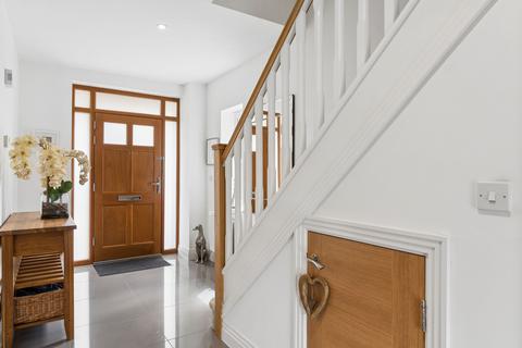 4 bedroom semi-detached house for sale, Butterwick Way, Welwyn AL6