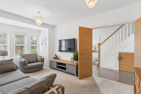 4 bedroom semi-detached house for sale, Butterwick Way, Welwyn AL6
