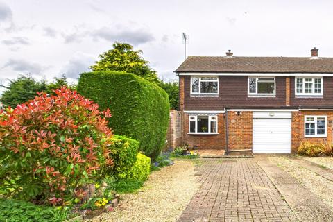 4 bedroom end of terrace house for sale, Howard Agne Close, Bovingdon Hemel Hempstead, HP3
