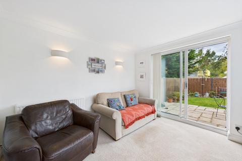 4 bedroom end of terrace house for sale, Howard Agne Close, Bovingdon Hemel Hempstead, HP3