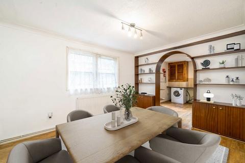 undefined, Hillcrest Road, London W5