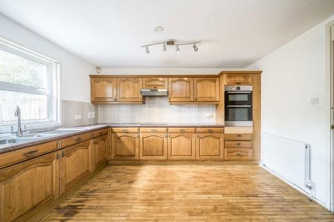 undefined, Hillcrest Road, London W5