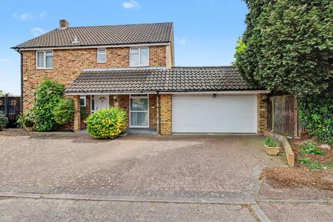 Rochfords Gardens, Slough SL2