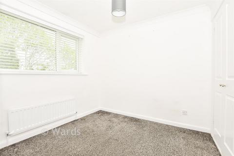 3 bedroom terraced house for sale, Chaffinch Close, Chatham ME5