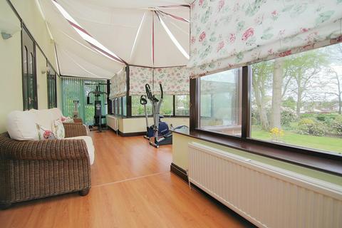 6 bedroom detached house for sale, Rockwood Road, Calverley, Pudsey