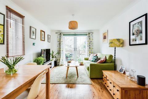 2 bedroom maisonette for sale, Thorney Leys, Witney