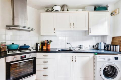 2 bedroom maisonette for sale, Thorney Leys, Witney