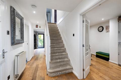 4 bedroom detached house for sale, College Avenue, Tonbridge