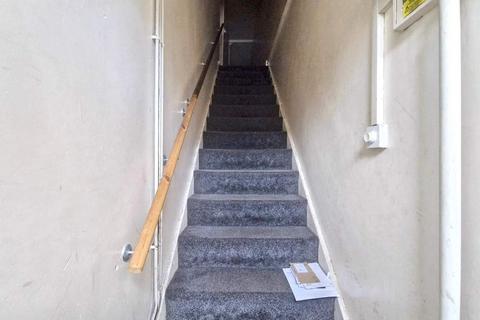 2 bedroom end of terrace house to rent, Street, Bute Street, Treorci, Rhondda Cynon Taf, CF42 6BB