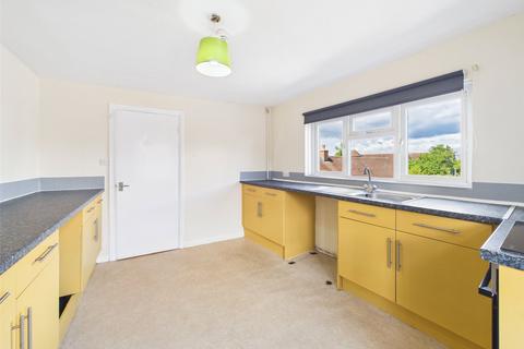 2 bedroom apartment to rent, High Street, Oxfordshire OX9