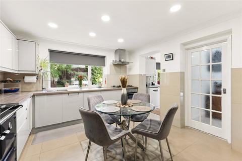 4 bedroom detached house to rent, New Inn Road, Beckley, Oxford, Oxfordshire, OX3