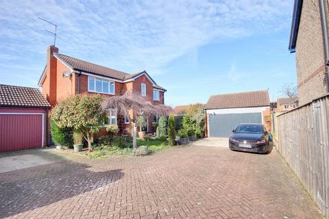 4 bedroom detached house for sale, Danesway, Beverley