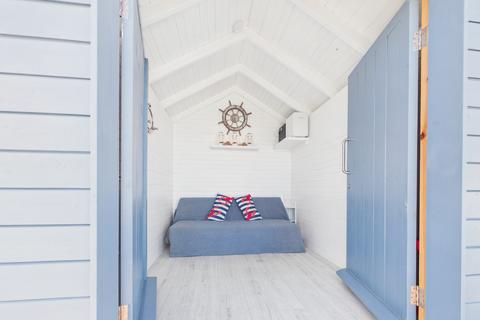 Property for sale, Beach Hut, Findhorn, Forres
