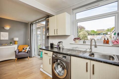 3 bedroom semi-detached house for sale, Lynton Road, Melton Mowbray